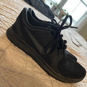 Black Nike Running Sneaker